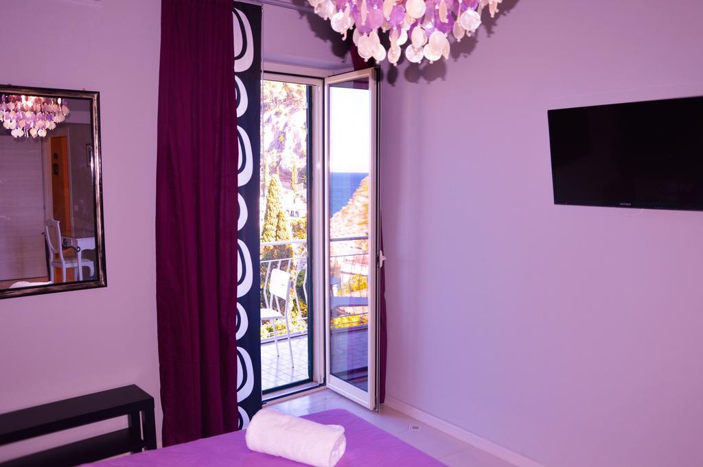 Bed & Breakfast A Due Passi Dal Mare Taormina