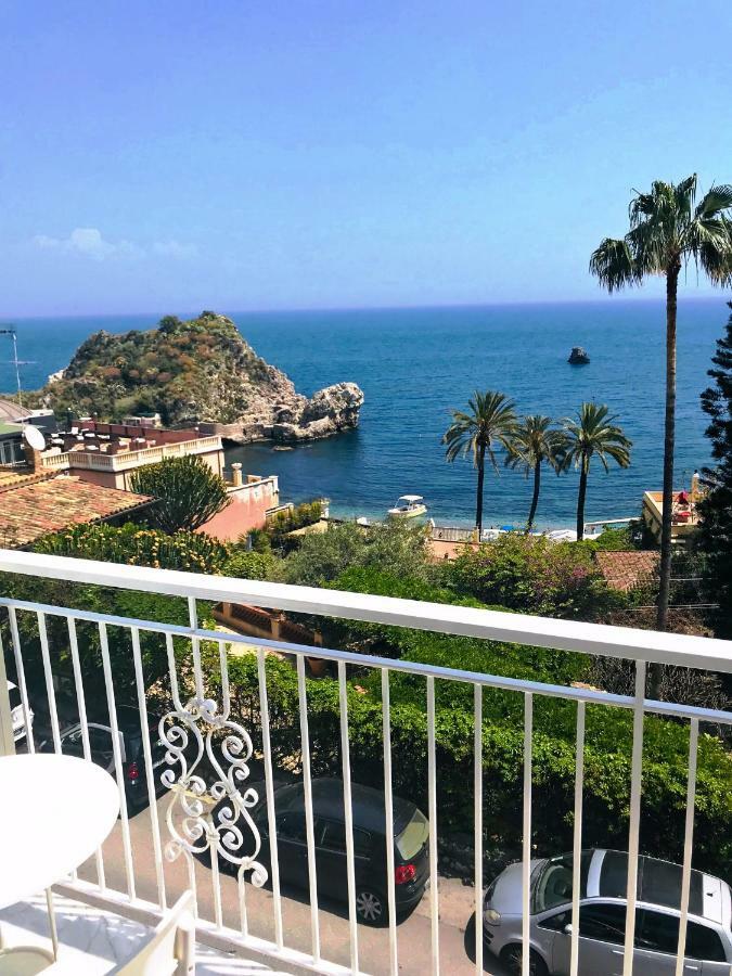 A Due Passi Dal Mare Bed & Breakfast